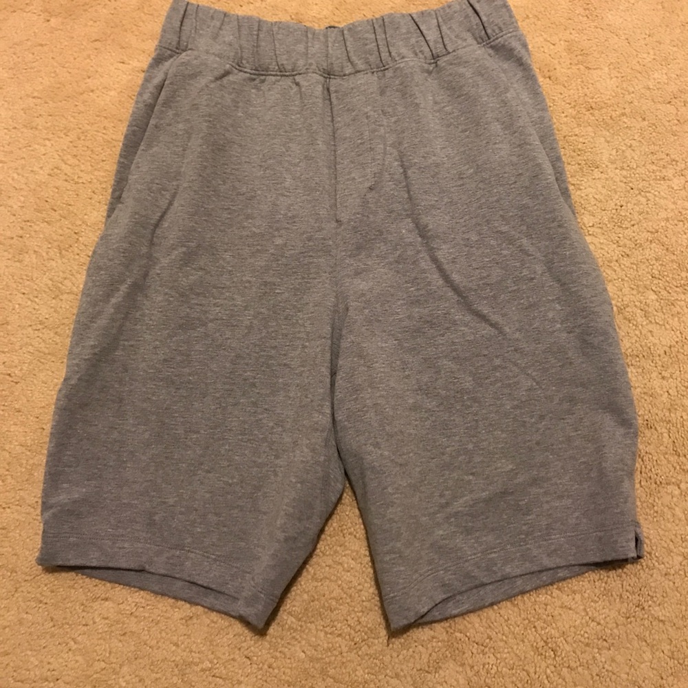 Men's lululemon shorts
